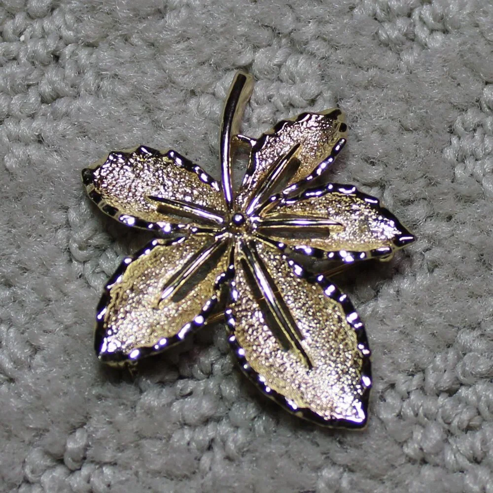 Vintage SARAH COVENTRY ~1.75